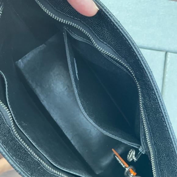 Vintage Chanel Medallion Quilted Tote Handbag - Picture 7 of 16